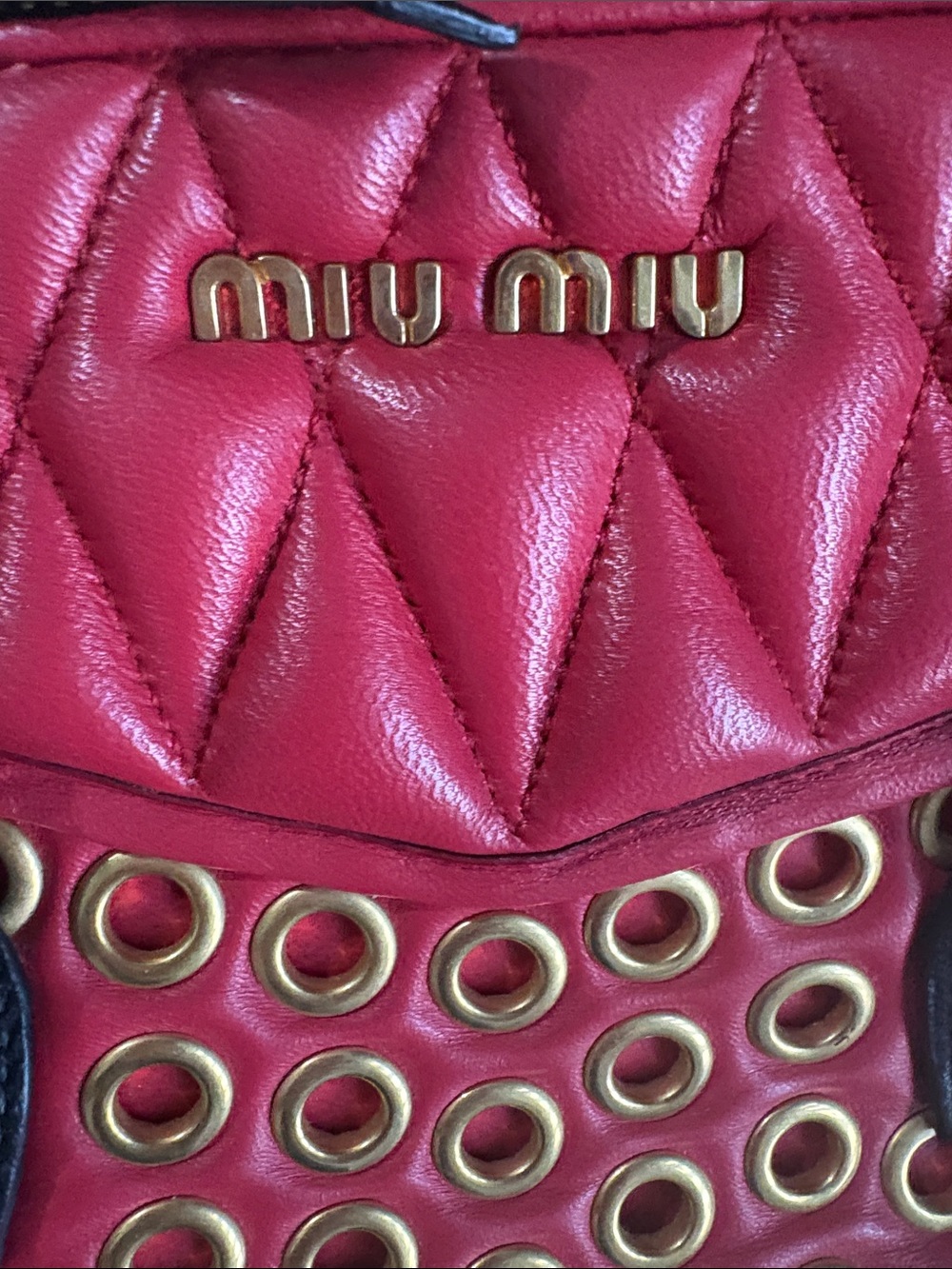 Authentic Miu Miu Red and Black Quilted Leather Satchel with Gold Eyelet Detail - Picture 5 of 7